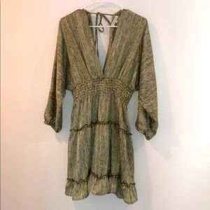 V neck, long sleeve dress